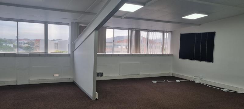 To Let Commercial Property for Rent in Mowbray Western Cape
